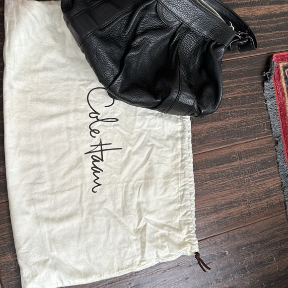 Cole Haan large leather handbag - Picture 5 of 5